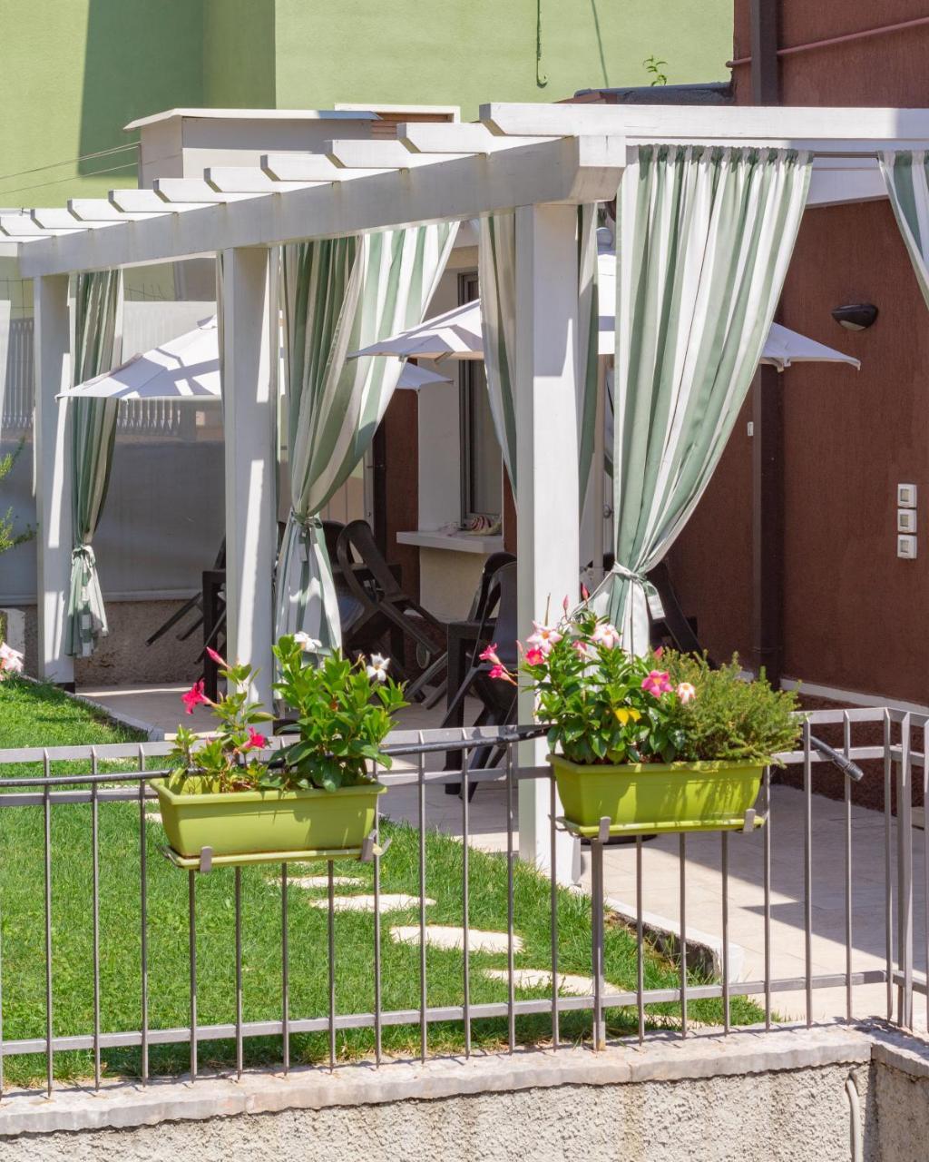 Blau Vacanze Peschiera del Garda Exteriör bild